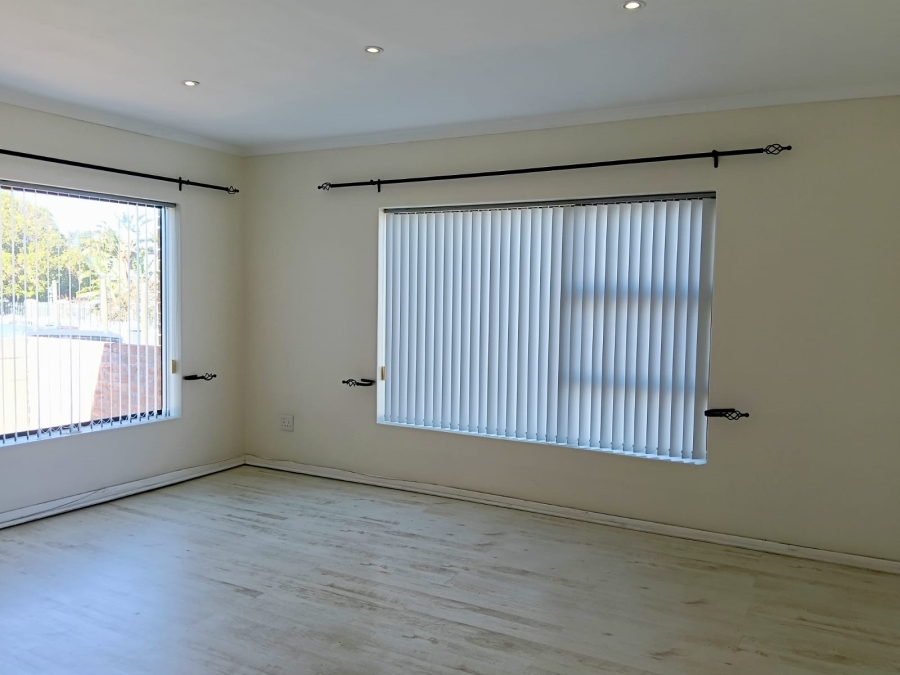 To Let 4 Bedroom Property for Rent in Vermont Western Cape